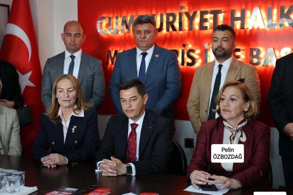 PELİN ÖZBOZDAĞ BAYRAMDA GÜÇLÜ BİRLİK MESAJI