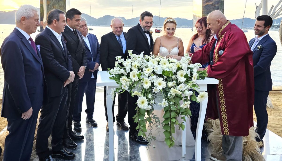 KARACA’LARIN MUTLU GÜNÜ