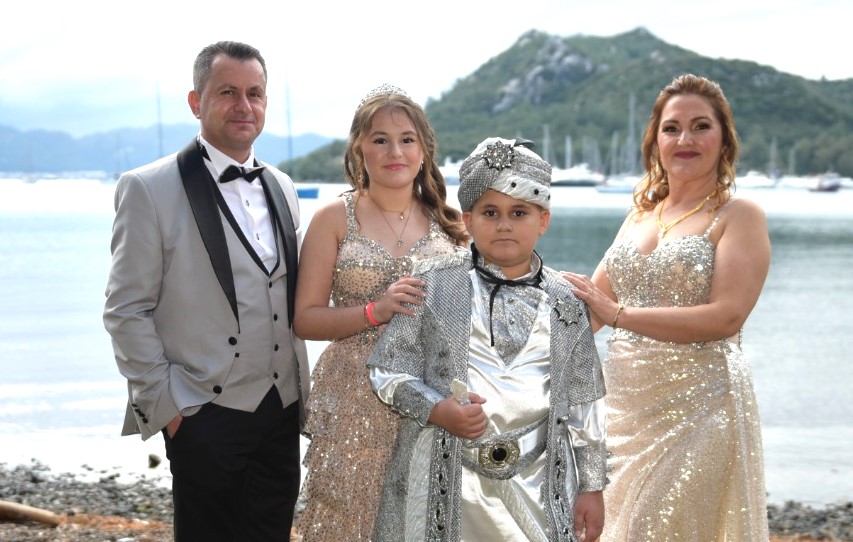 İSMET EGE ERKELİĞE İLK ADIMINI ATTI