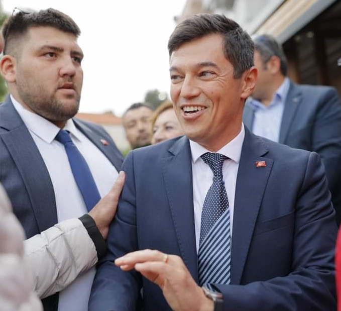 FATMA GEBEŞ ÇİMEN  İLE ACAR ÜNLÜ ‘ADAY ADAYI’ OLDUKLARINI AÇIKLADILAR