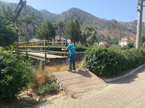 KOCA DERE ÜZERİNE YENİ KÖPRÜ