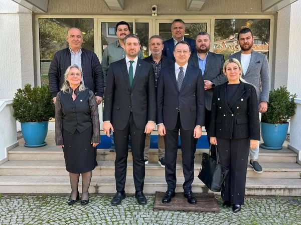 ARAVİ’DEN AYHAN’A ZİYARET