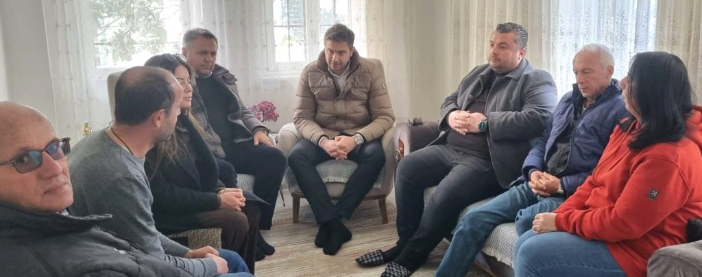 MUZAFFER ARAVİ: DÜN OLDUĞU GİBİ BUGÜN DE YANLARINDAYIZ