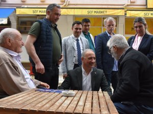 KADEM METE MARMARİS’TE SEÇİM ÇALIŞMALARINI SÜRDÜRDÜ