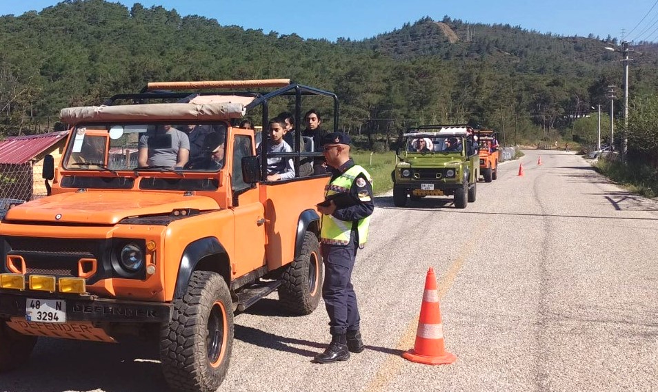 JEEP SAFARİLERE SIKI DENETİM