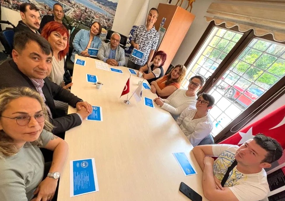 ENGELLİ VE AİLELERİ BİRLİĞİ DERNEĞİ’NDE GÖREV DAĞILIMI YAPILDI