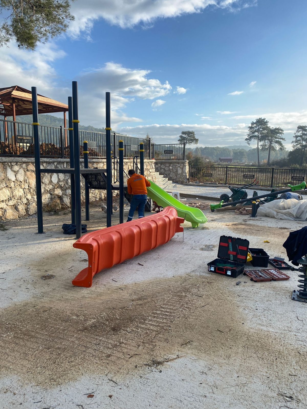 PARK YAPIMLARI DEVAM EDİYOR