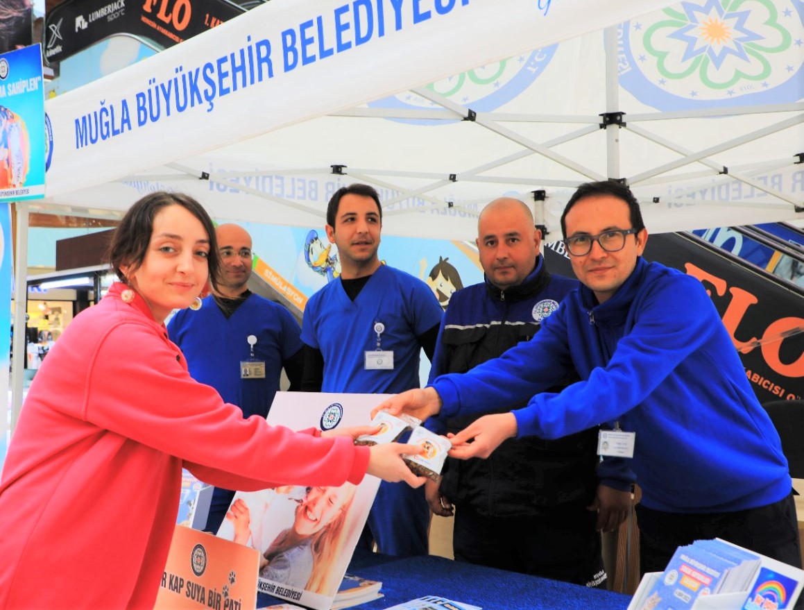 ‘BİZİM İÇİN BİR DOST BESLER MİSİN?’ KAMPANYASI