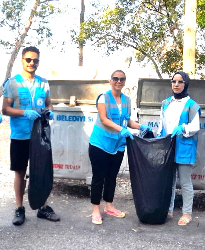 BÜYÜK TAKDİR TOPLADILAR