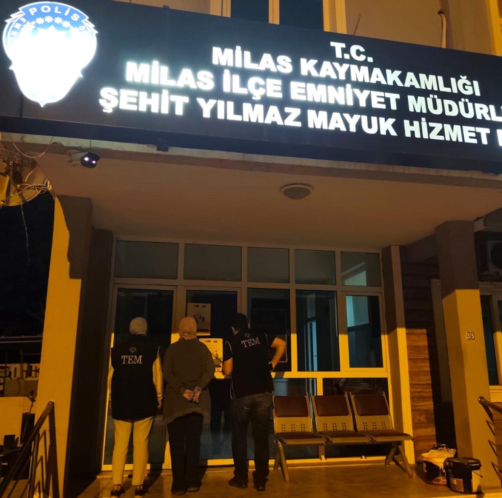 MARMARİS’TE FETÖ FİRARİSİ OTELDE YAKALANDI