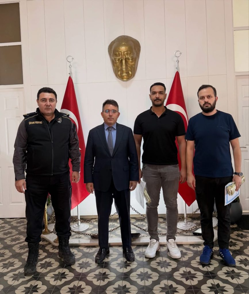 POLİSTEN KAHRAMANCA MÜDAHALE / HEROIC ACTION BY POLICE