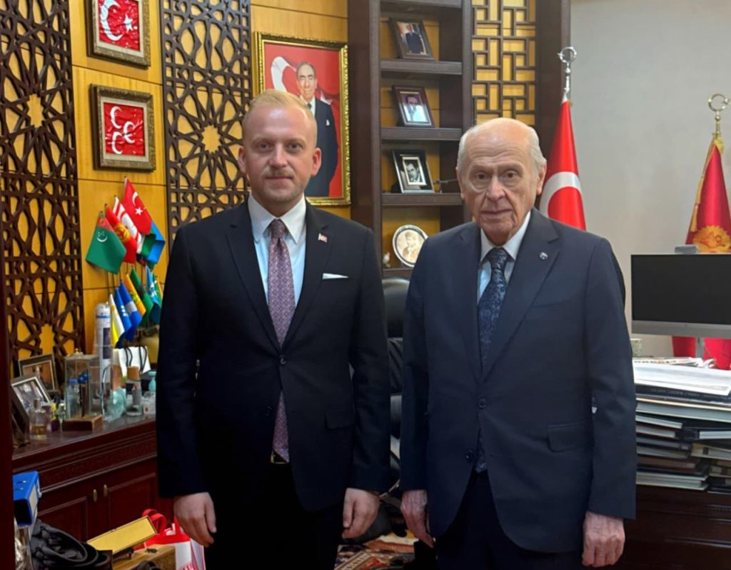 BURAK DEMİREL, DEVLET BAHÇELİ’Yİ MAKAMINDA ZİYARET ETTİ