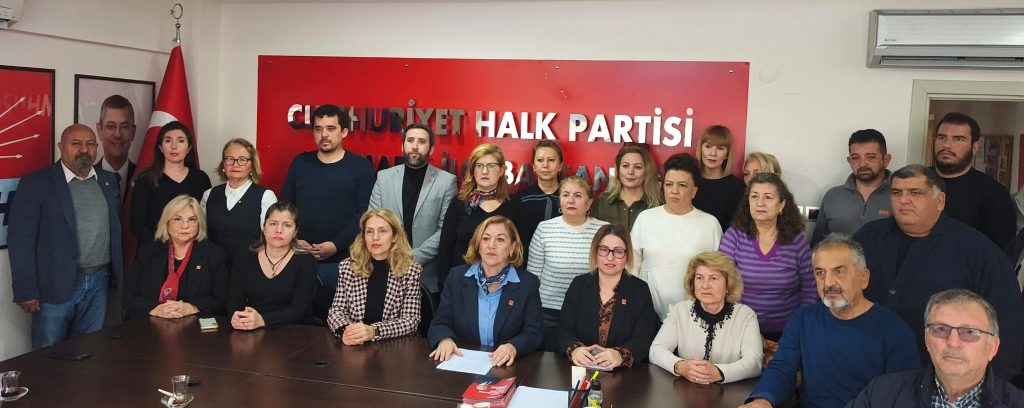 CHP MUĞLA ÖRGÜTLERİ 13 İLÇEDE EŞ ZAMANLI BASIN AÇIKLAMASI YAPTI