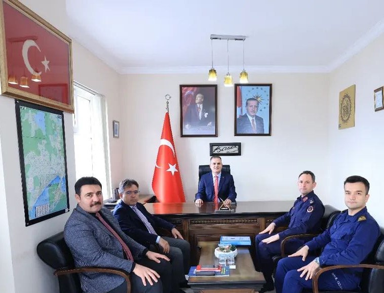 VALİ AKBIYIK’TAN MARMARİS KAYMAKAMLIĞI’NA ZİYARET