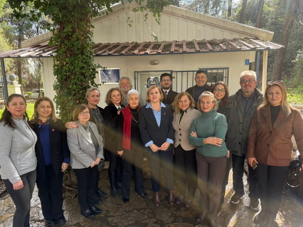 ÖZBOZDAĞ’DAN ÇAĞDAŞ YAŞAMI DESTEKLEME DERNEĞİ MARMARİS ŞUBESİ’NE ZİYARET