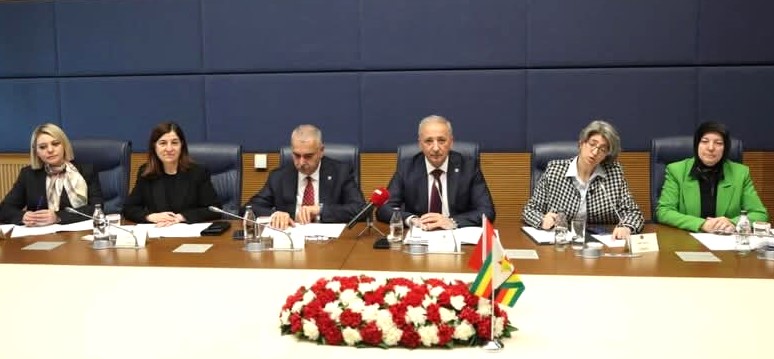 KADEM METE: TÜRKİYE İLE ZİMBABVE İLİŞKİLERİNDE  DİPLOMASİYİ GÜÇLENDİRİYORUZ