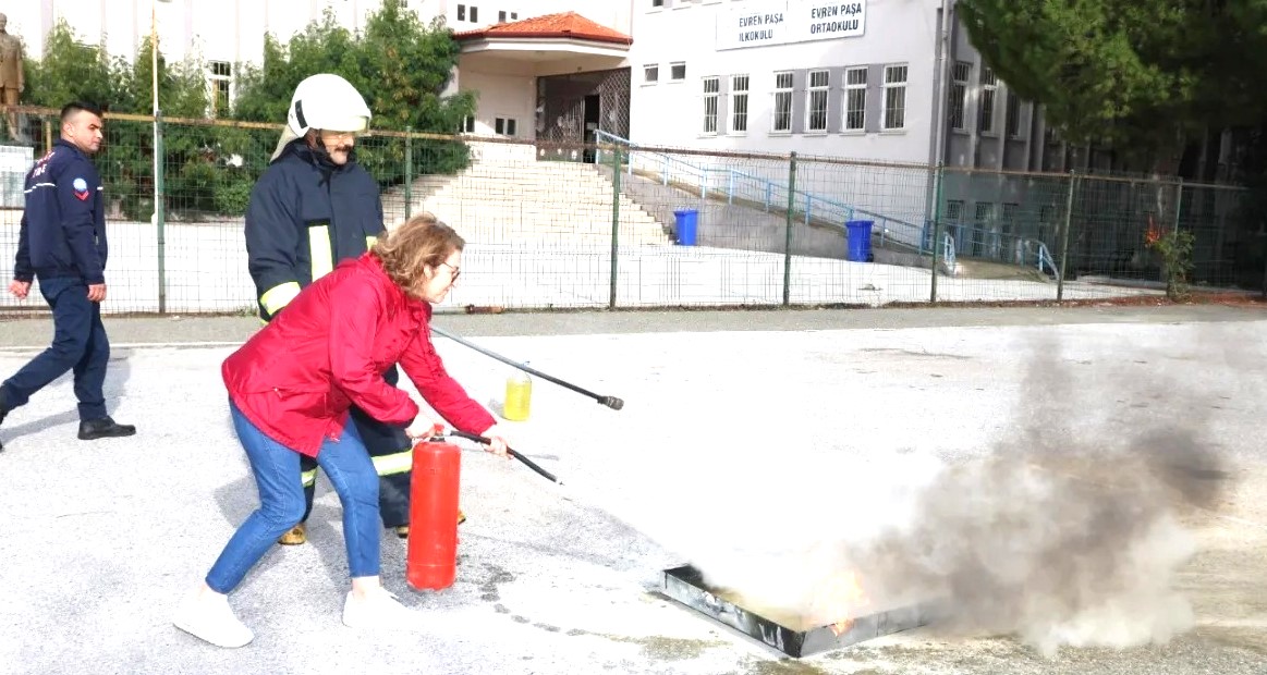 YANGINA İLK MÜDAHALE İÇİN EĞİTİM