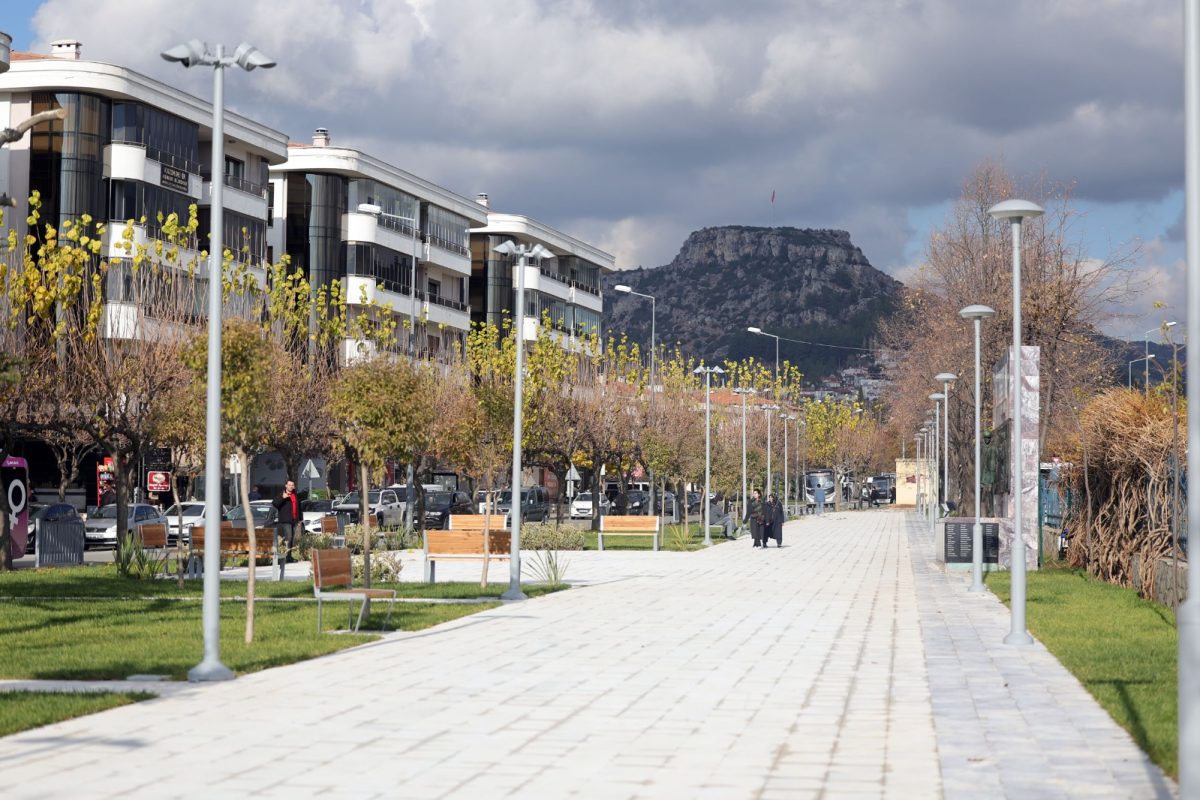 YENİLENEN YÜZÜ İLE VATANDAŞTAN TAM NOT ALDI