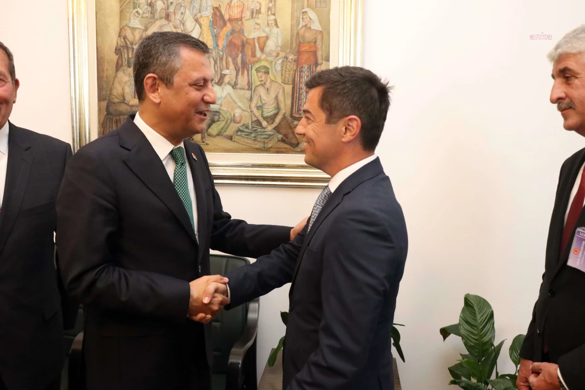 BAŞKAN ÜNLÜ’DEN GENEL BAŞKAN ÖZEL’E ZİYARET