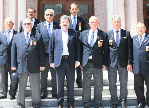 MARMARİSLİ MUHARİP GAZİLER VALİ ORHAN TAVLI’YI ZİYARET ETTİ